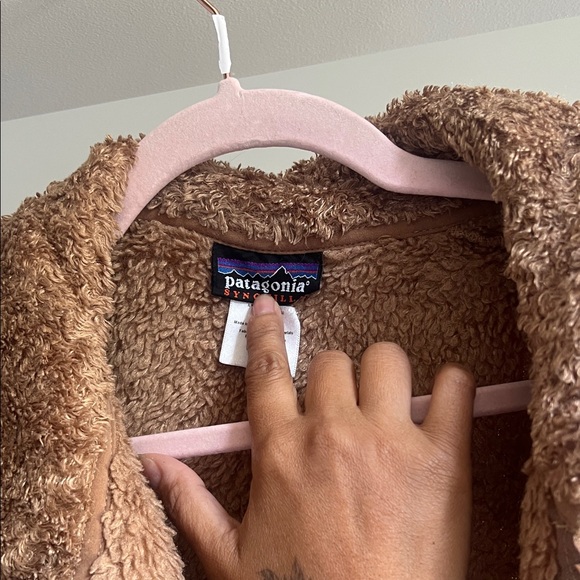Patagonia Brown Fleece Jacket - Picture 2 of 3